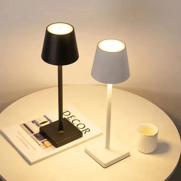 Lâmpada LED Recarregável de Mesa